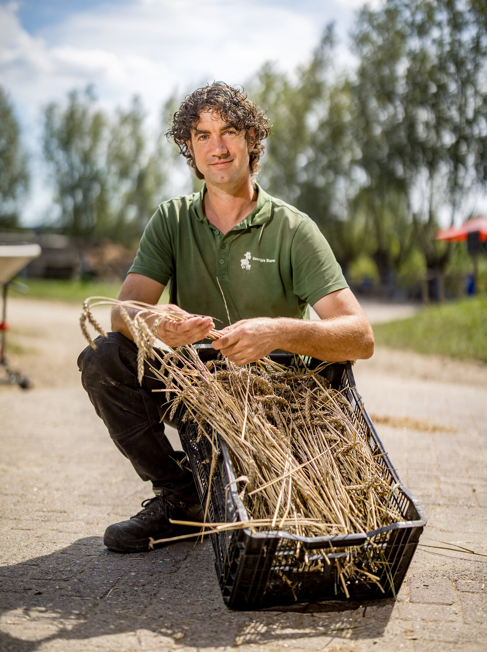 Rick van Rijn is trots op het graan dat hij geteeld heeft